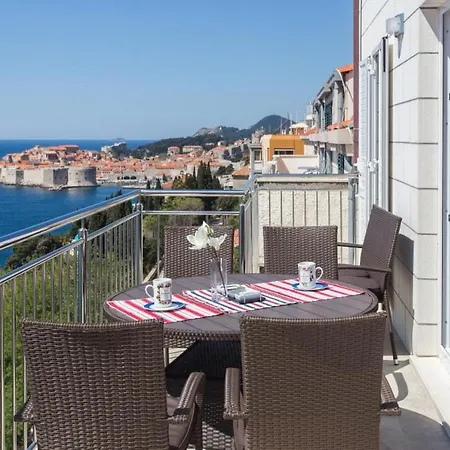 Ari * Dubrovnik