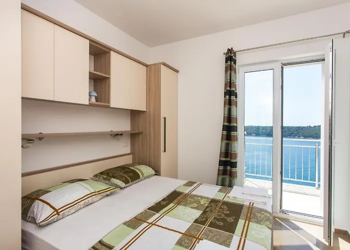 شقة Ari دوبروفينك