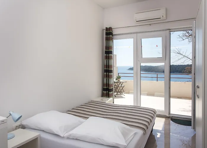 شقة Ari دوبروفينك