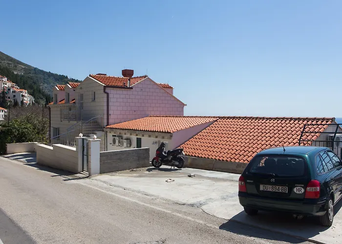 Ari شقة دوبروفينك